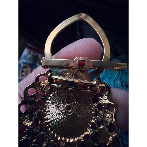 Signed Lieba Vintage Faux Turquoise Shoe Clip Brooch Gold Filigree 1970s - Picture 5 of 6